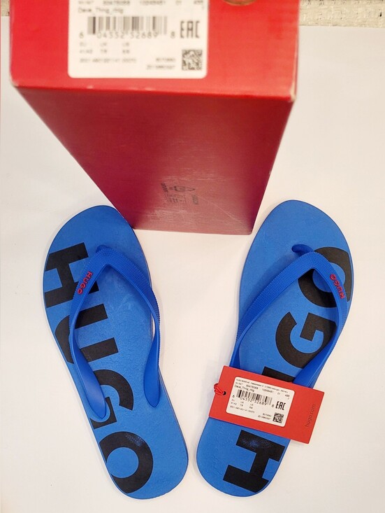 ??HUGO Blue Flip Flops✨️ with Black Logo?? main image 4